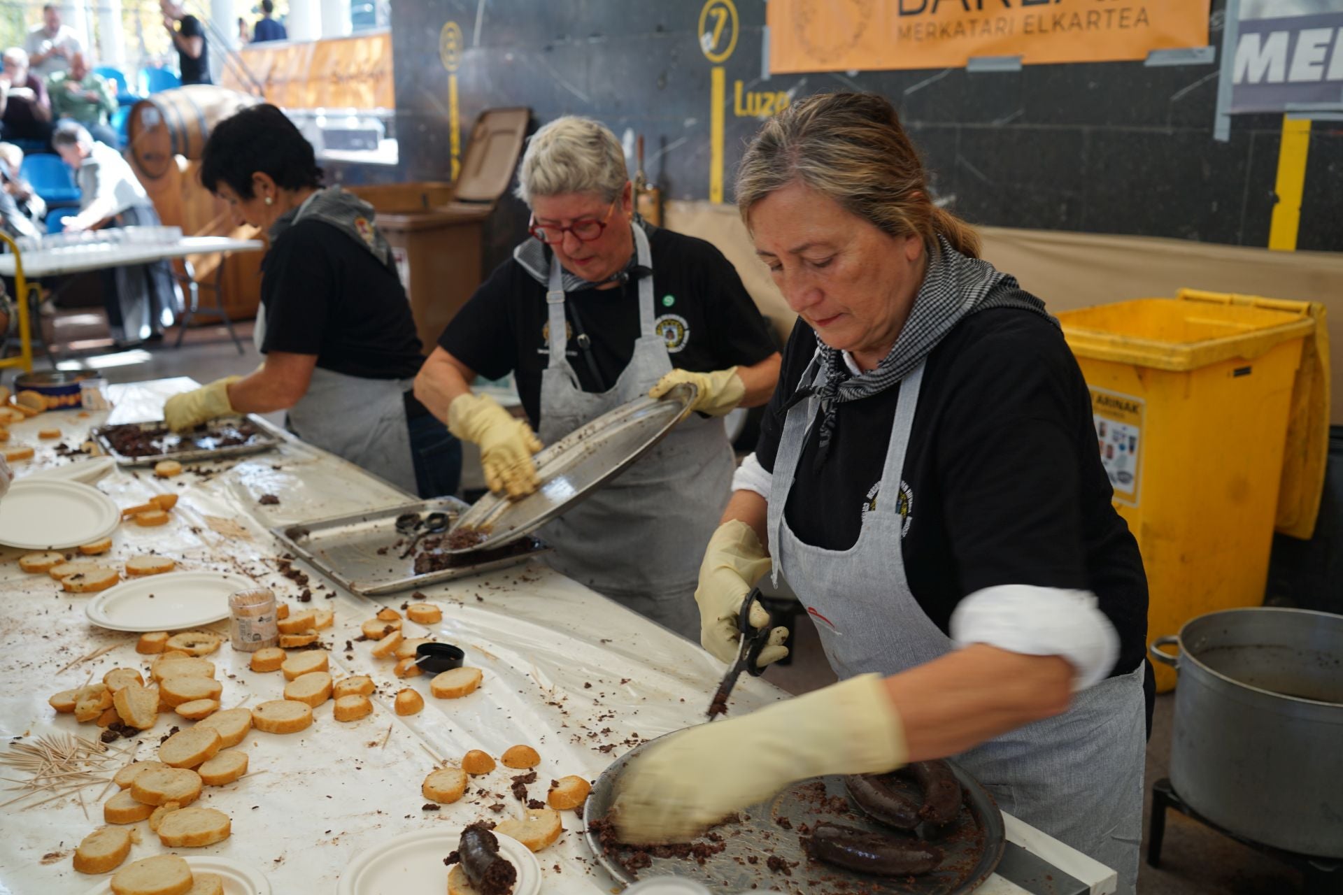 Sabor, tradición y amantes de la morcilla se reunen en Beasain