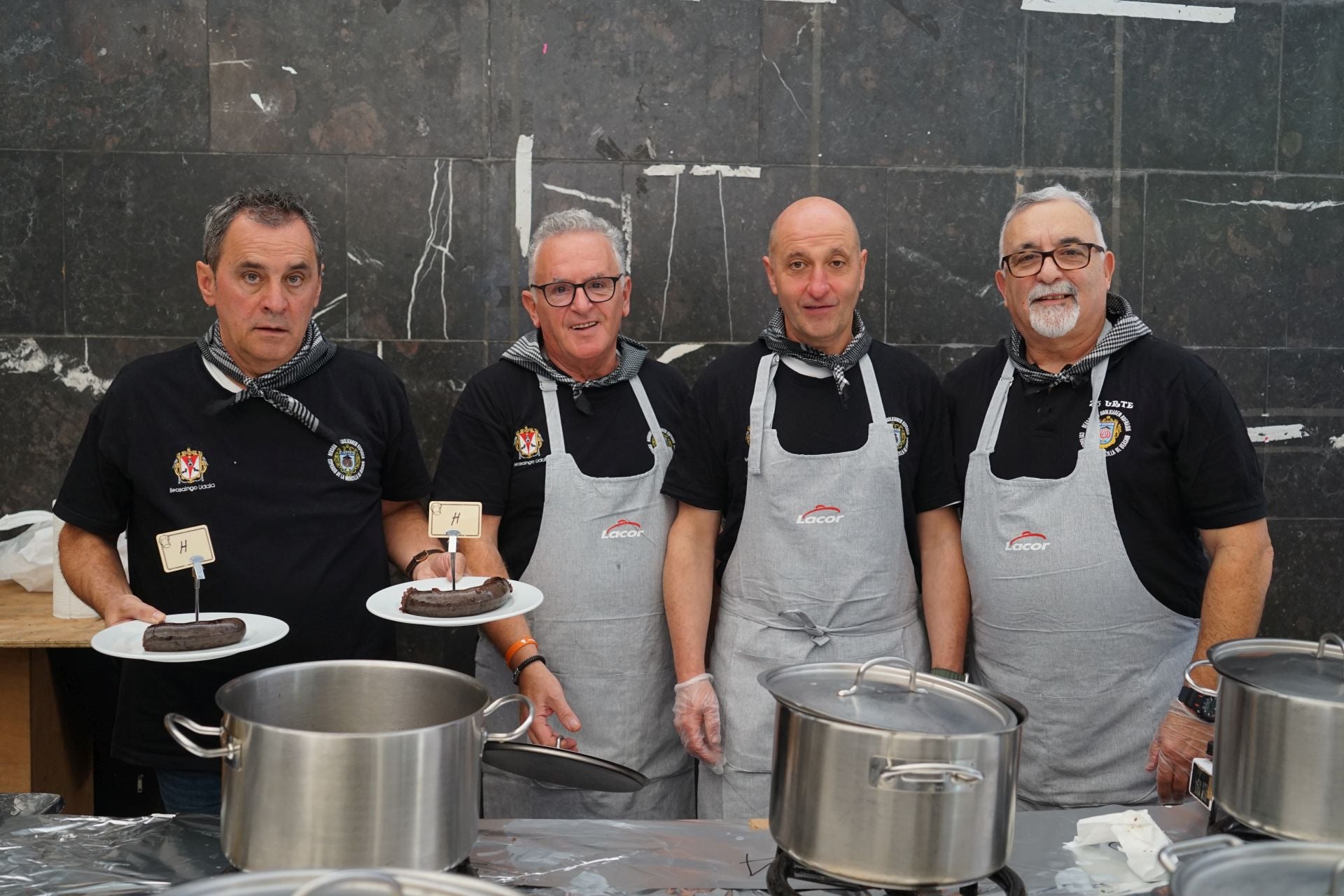 Sabor, tradición y amantes de la morcilla se reunen en Beasain