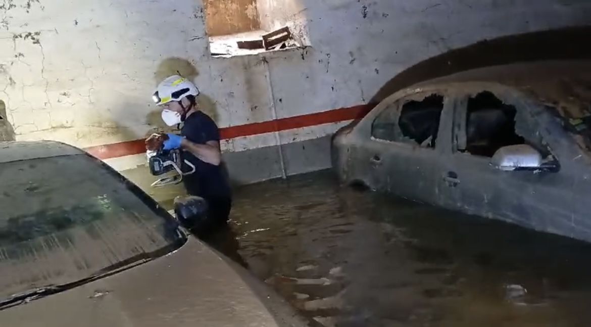 Los bomberos de Donostia en Alfafar, Sedaví y Catarroja, en imágenes