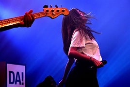 Ahotsenean 34 talde edo bakarlari izango dira eta erdietan gutxienez emakumeren bat egongo