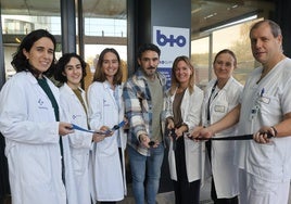 Equipo. Lore Zumeta, Amaia Calvo, Itxaso Calbano, Egoitz Aldanondo (Fortuna), Olatz Arrizabalaga, Itziar Vergara y Félix Zubia sostienen pulsómetros y relojes de última generación.