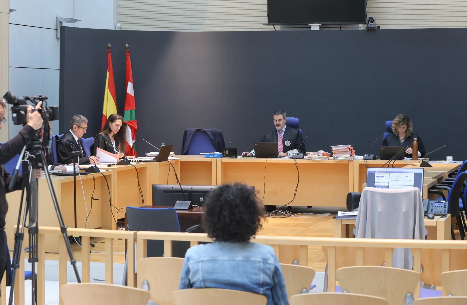 Inicio del juicio, este lunes en la Audiencia Provincial de Gipuzkoa.