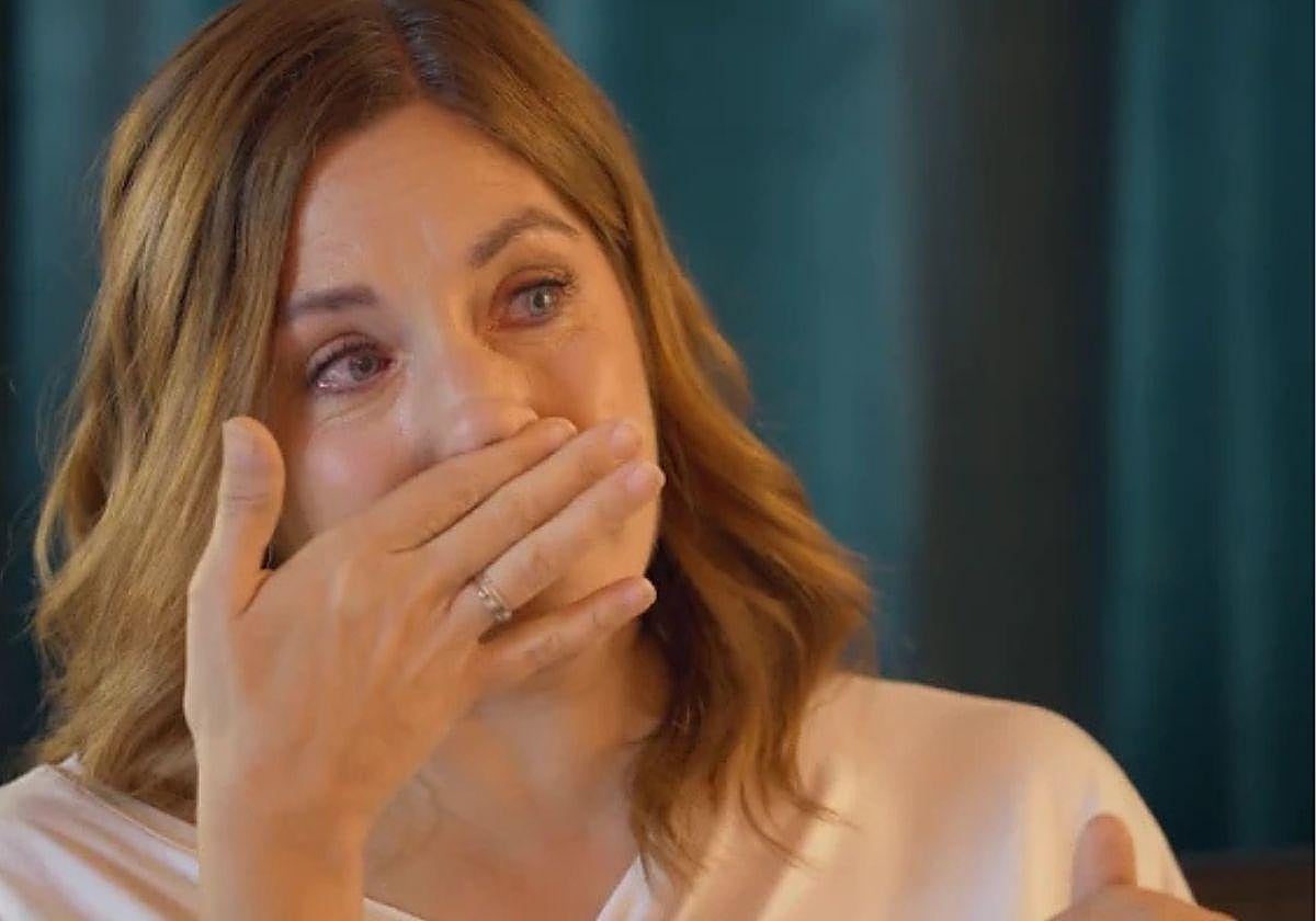 La antigua cantante de La Oreja de Van Gogh, Leire Martínez, en el programa 'Me quedo conmigo' de Mitele.leire