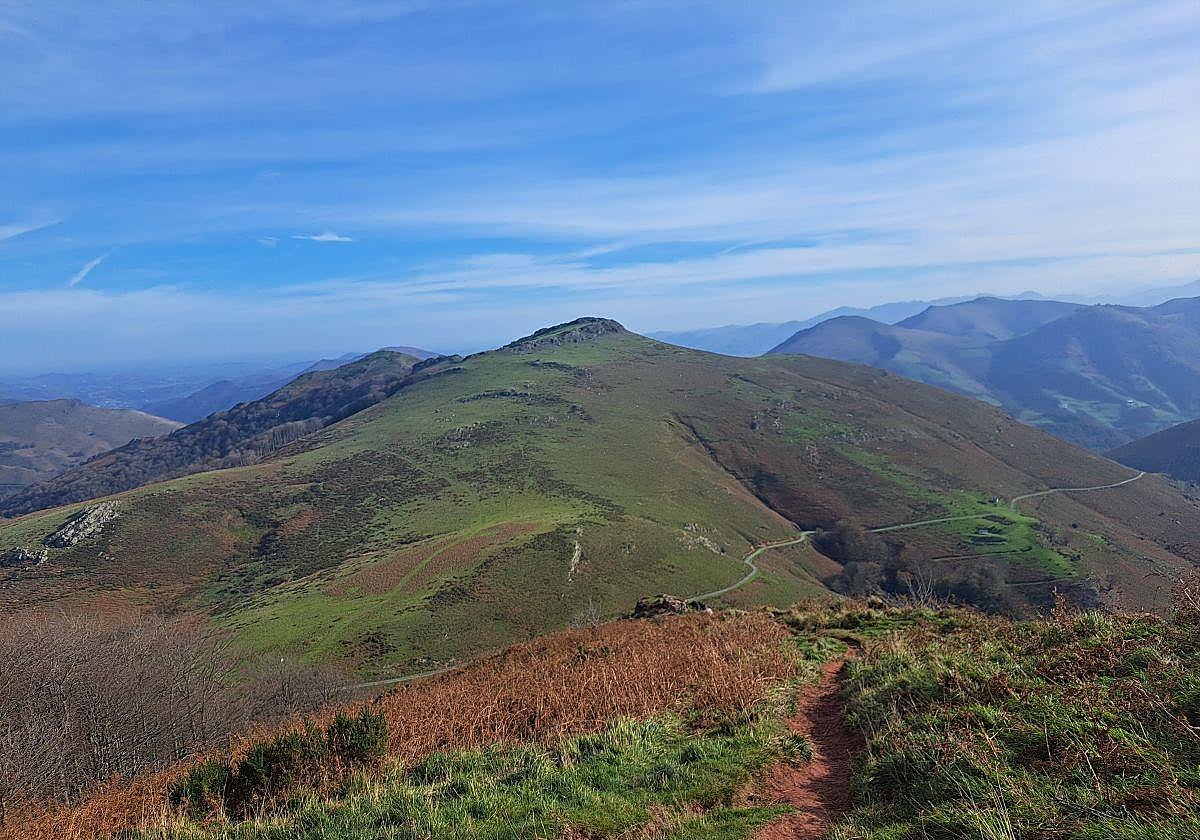 Hautza, una cima navarra vistas espectaculares