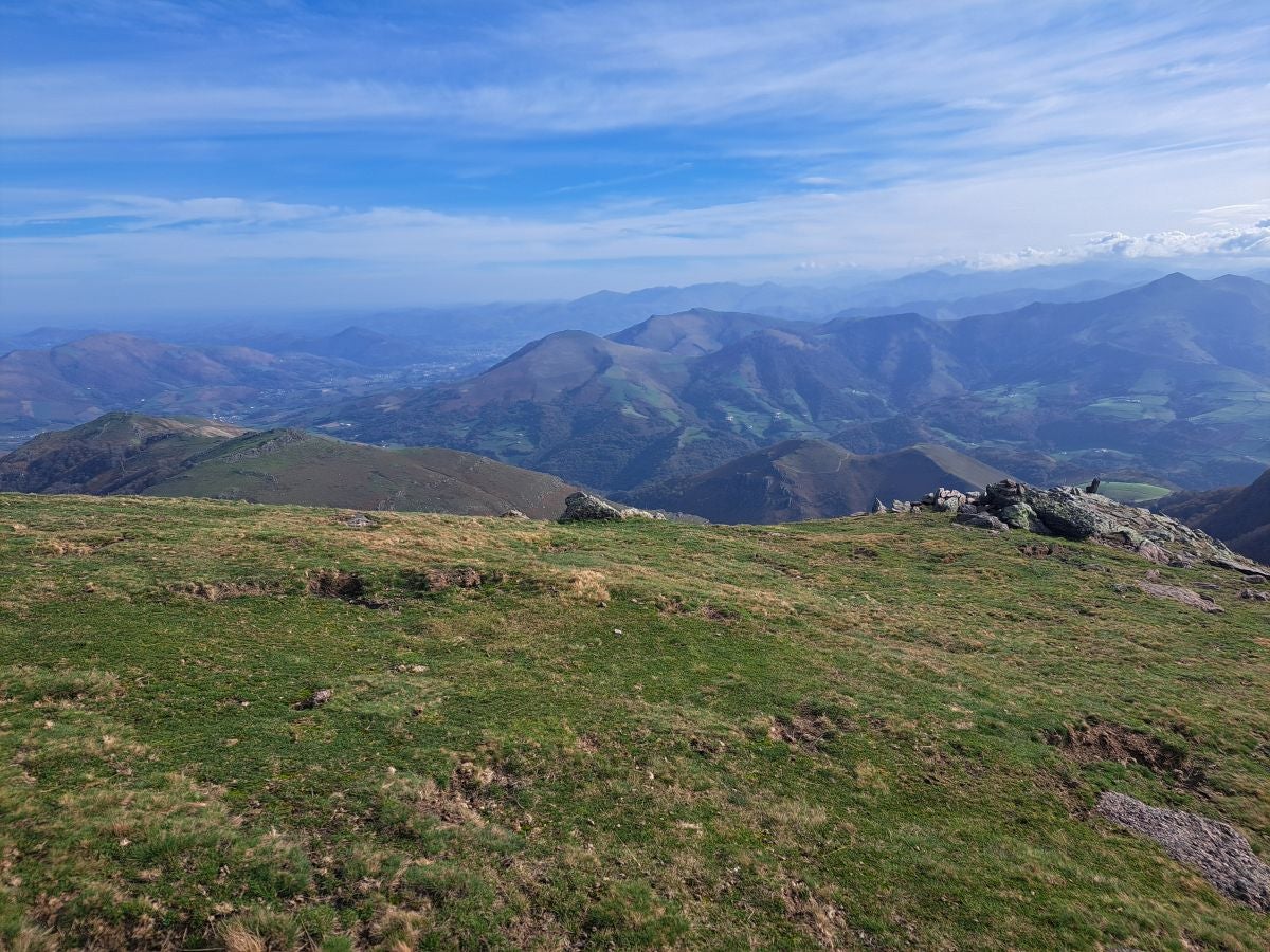 Hautza, una cima navarra vistas espectaculares