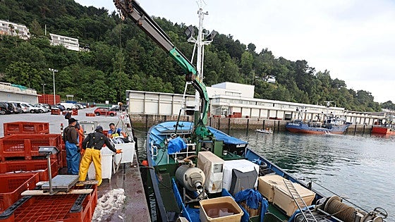 «La subida del mar está dejando a los puertos vascos fuera de juego»