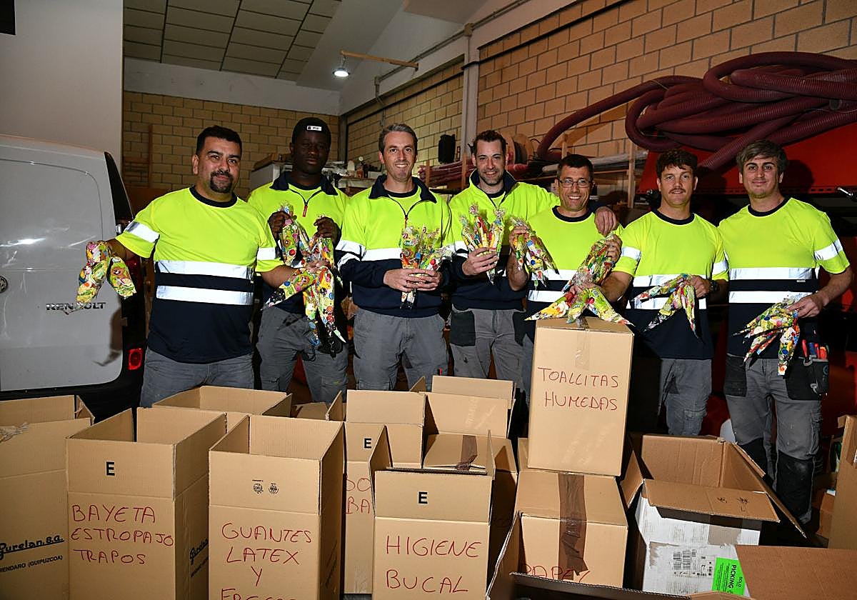 Siete electricistas guipuzcoanos partirán el jueves hacia Valencia con material de ayuda para los afectados por la DANA.