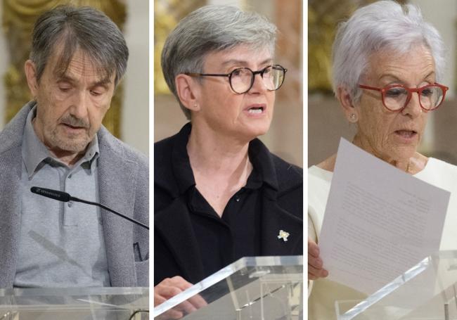 Ramon Saizarbitoria, con su voz grave, propicia para 'Tiempo de silencio', durante la lectura de su fragmento. La escritora Luisa Etxenike fue de las primeras en intervenir. Marisa Ciriquiain, amiga de la familia, en su turno de lectura.