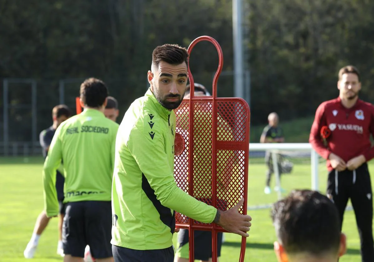 Brais, durante un entrenamiento en Zubieta.