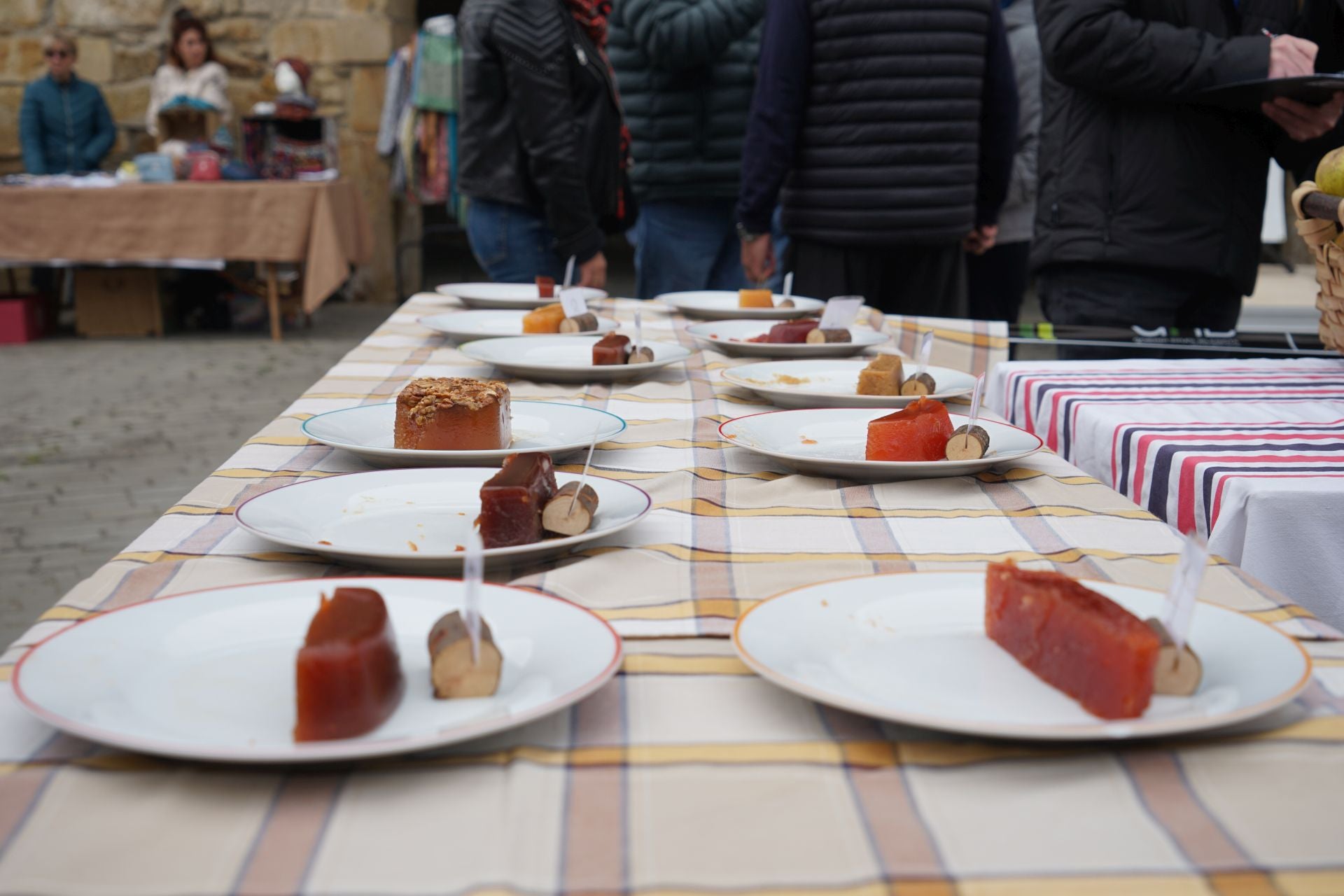 Gabirian ospatutako sagar azokaren argazkiak