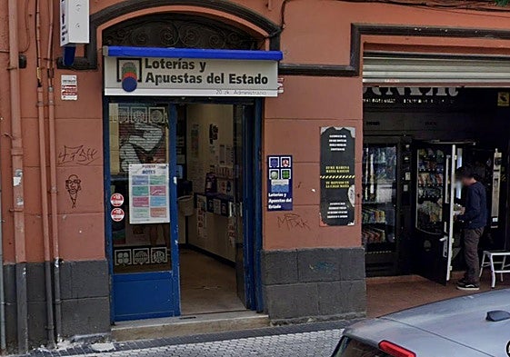 Administración de San Sebastián en la que se selló el boleto ganador de la Bonoloto.