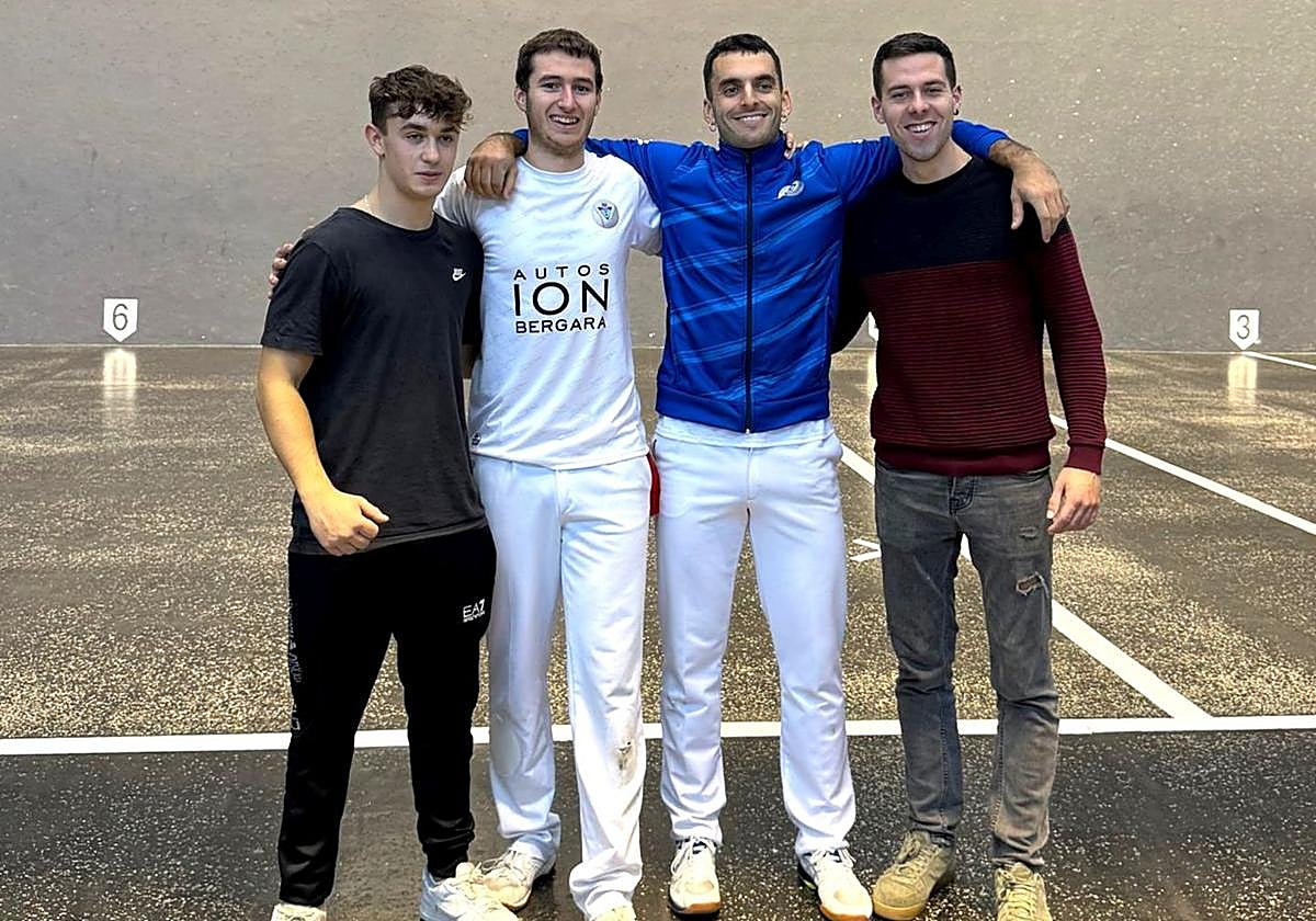 Celebración en el Atano de Zugasti y Otermin