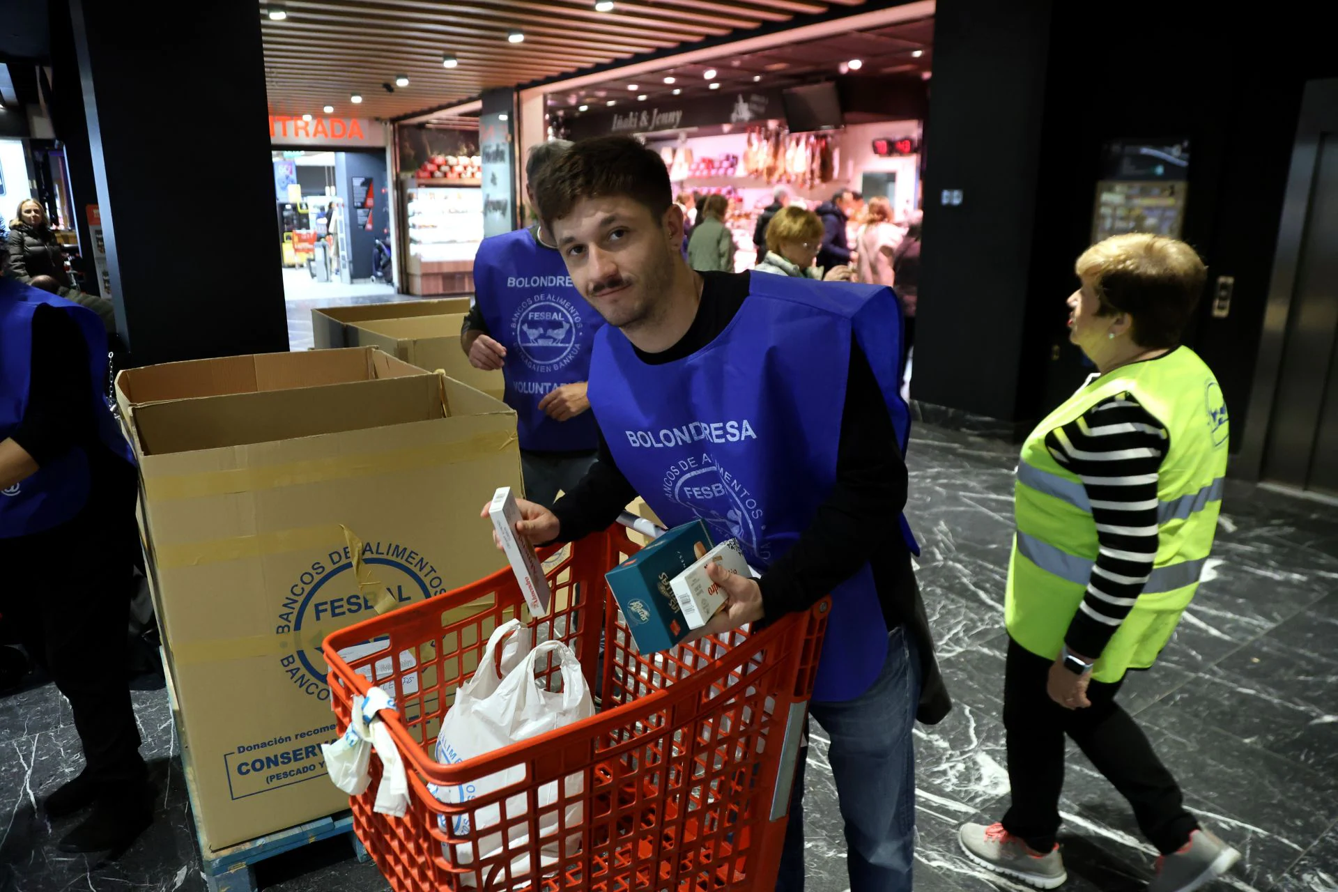 «Es un deber donar alimentos este año y aún más para ayudar a los afectados por la DANA» 