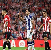 Oyarzabal responde a Imanol: «Llevamos cuatro años haciendo lo mismo aquí, igual hay que echarle un ojo»