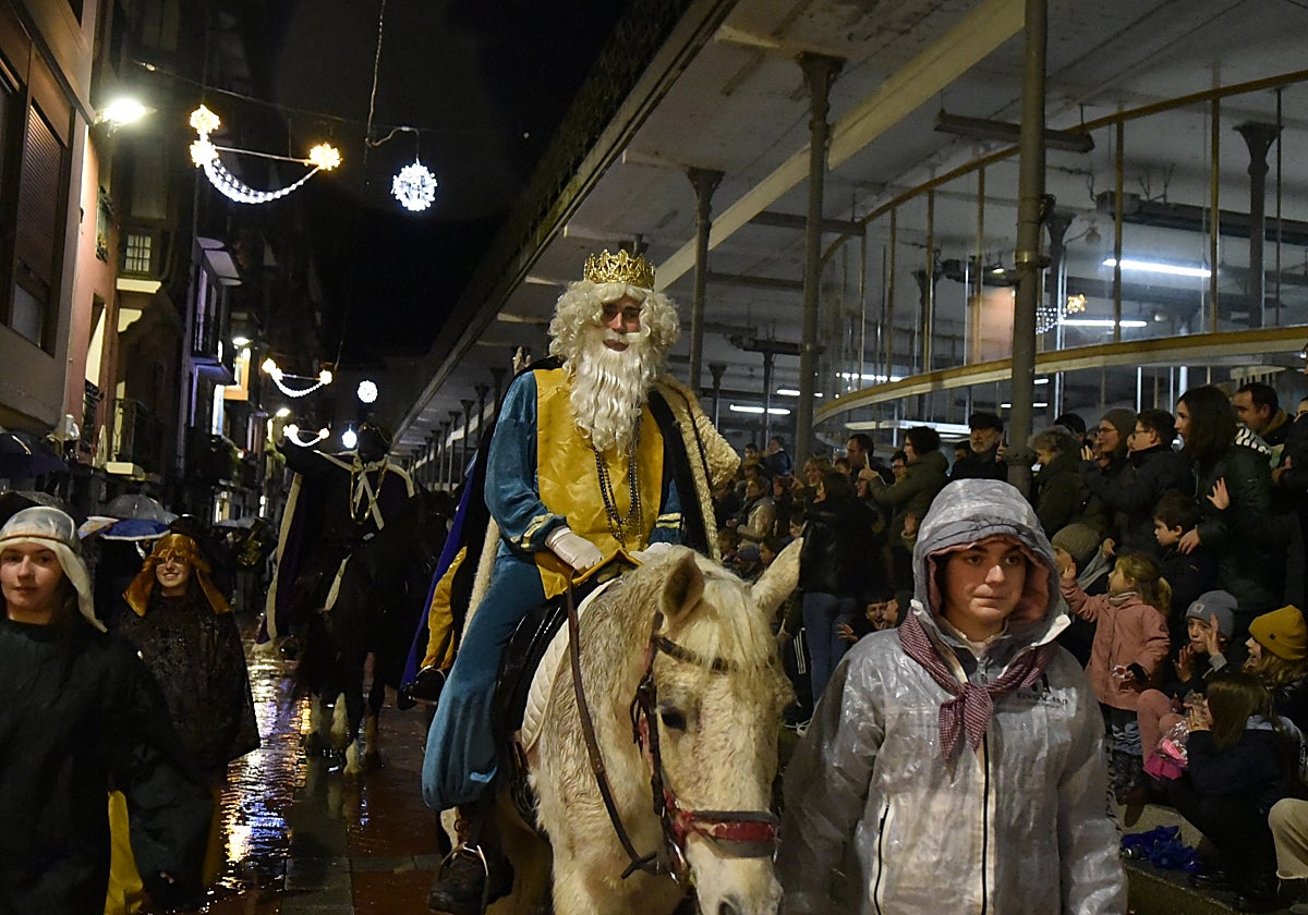 Ultima cabalgata de los Reyes Magos a caballo en Tolosa, el pasado enero.