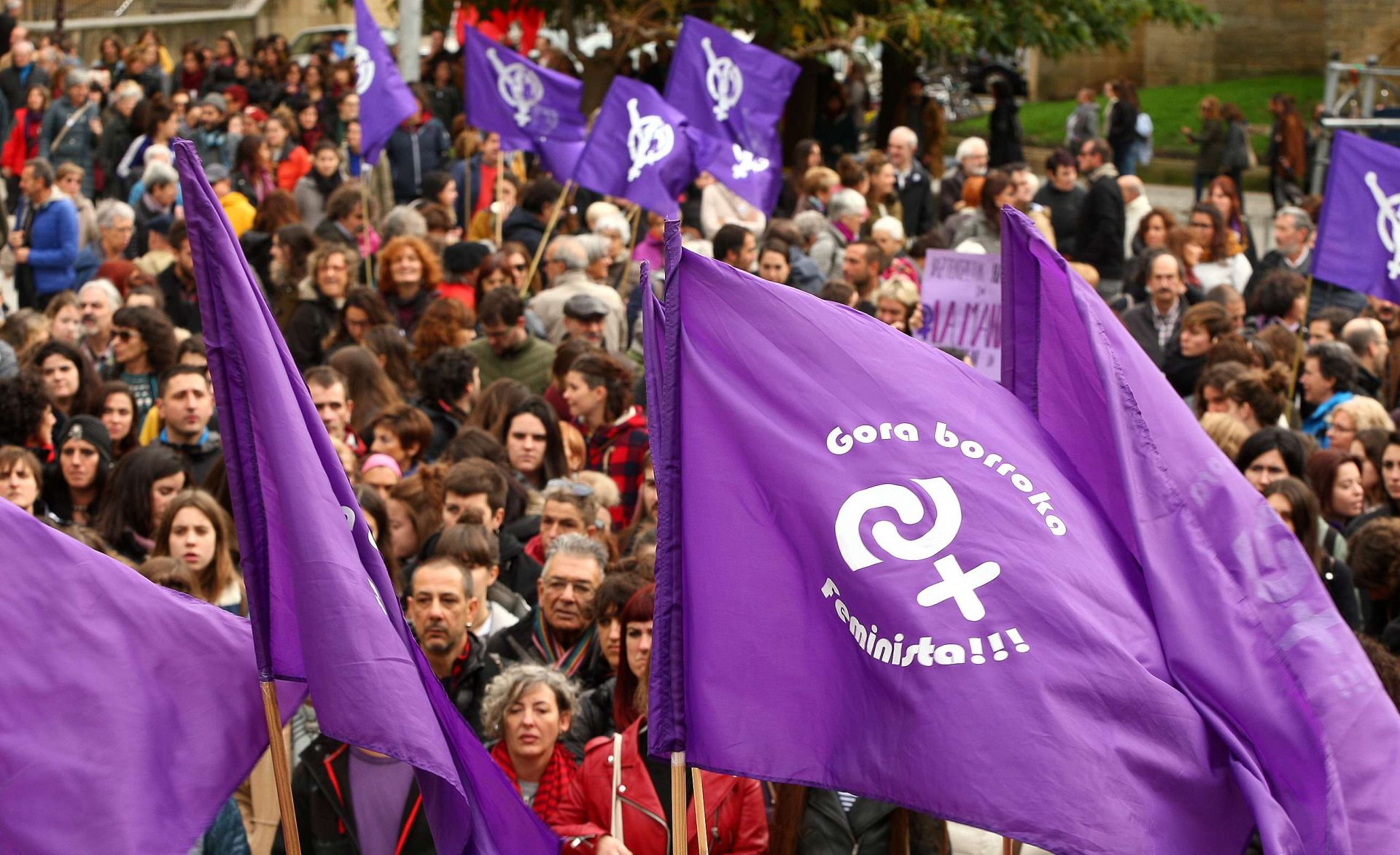 Concentración en Donostia contra la violencia de género.