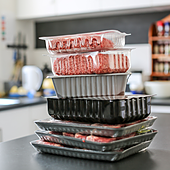 Un carnicero explica el motivo para no consumir carne envasada: «Comprar un filete en Mercadona es un error»