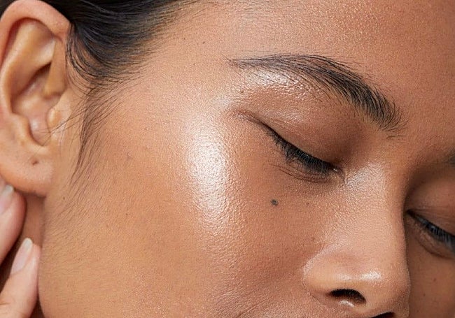 Piel con base y corrector