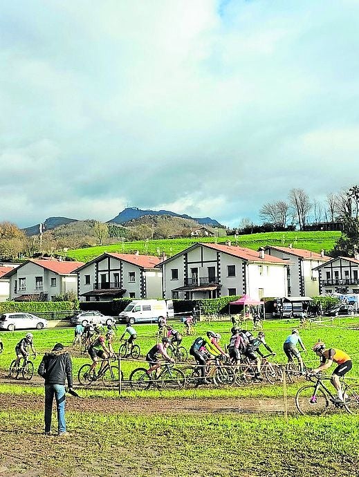 Barro en el circuito.