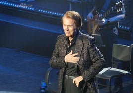 Raphael, durante su último concierto en Donostia, el pasado mayo.