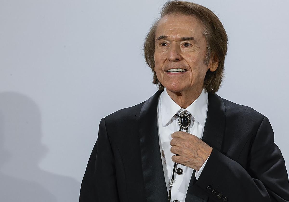 Raphael, ingresado tras sufrir un fallo cardiovascular