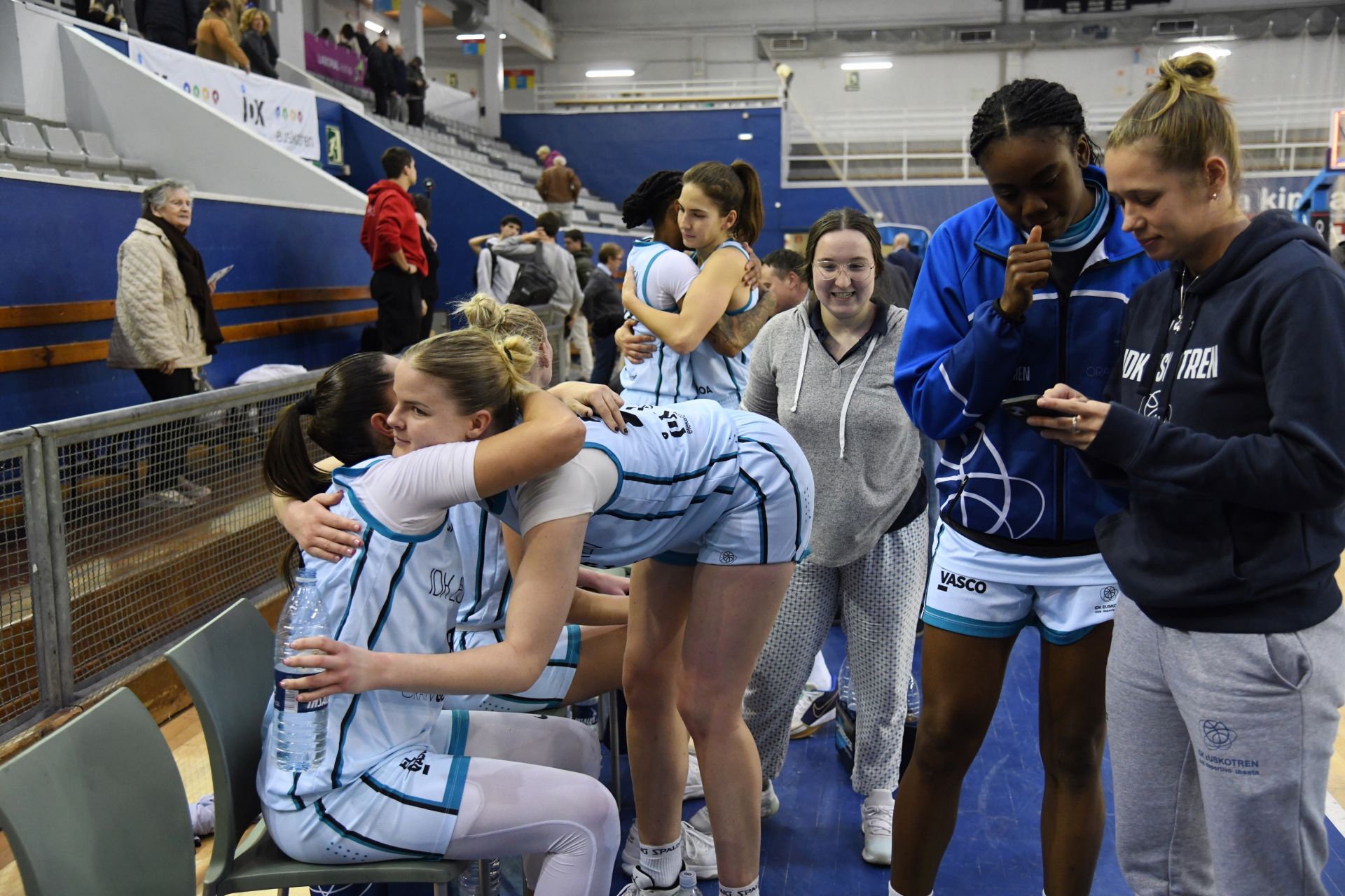 El hito del IDK Euskotren, en imágenes