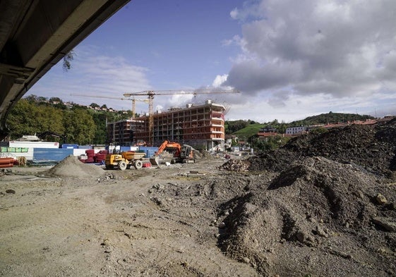 El solar enajenado se sitúa en el extremo de Ciudad Jardín más próximo a Riberas de Loiola.