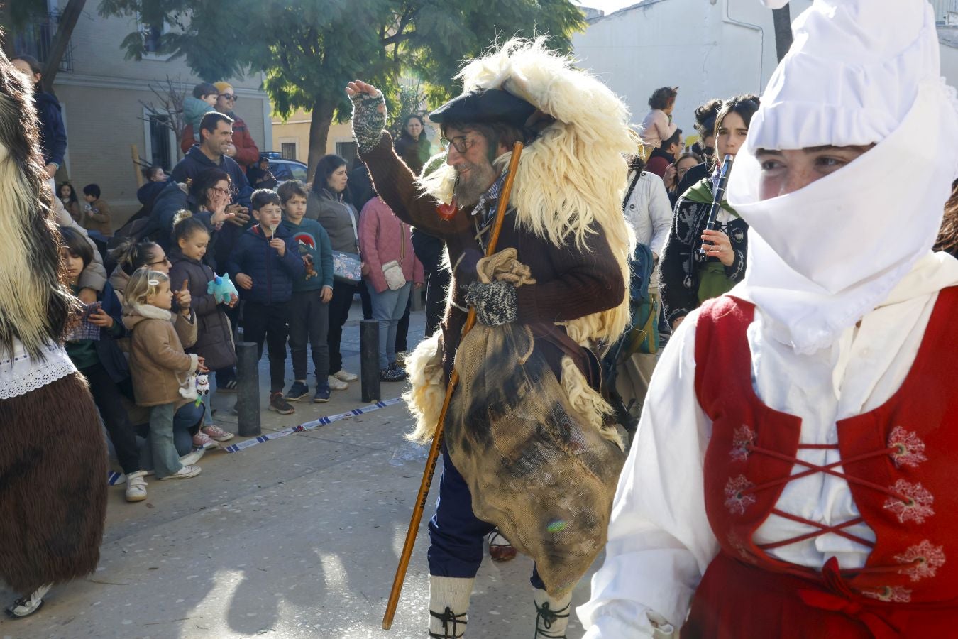 Olentzero reparte ilusión en Massanasa