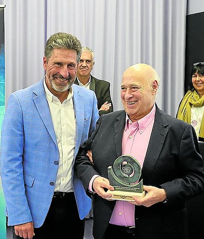 Imagen secundaria 2 - El mejor, el que siempre aparece