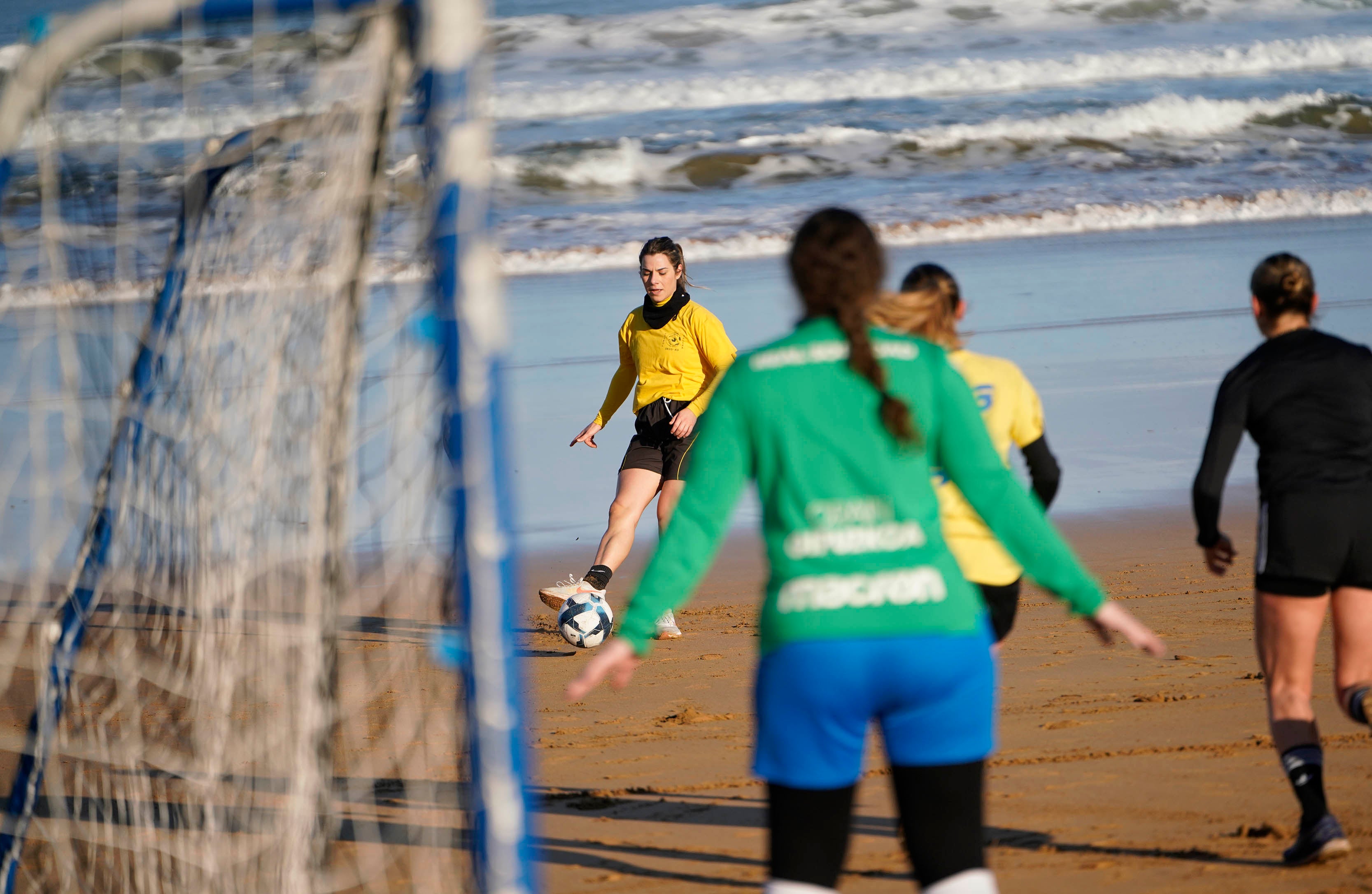 Así se ha vivido el Torneo de Fútbol Playa Femenino de Zarautz