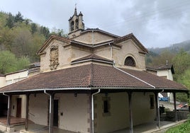 Imagen de la parroquia de San Martín de Loinaz.