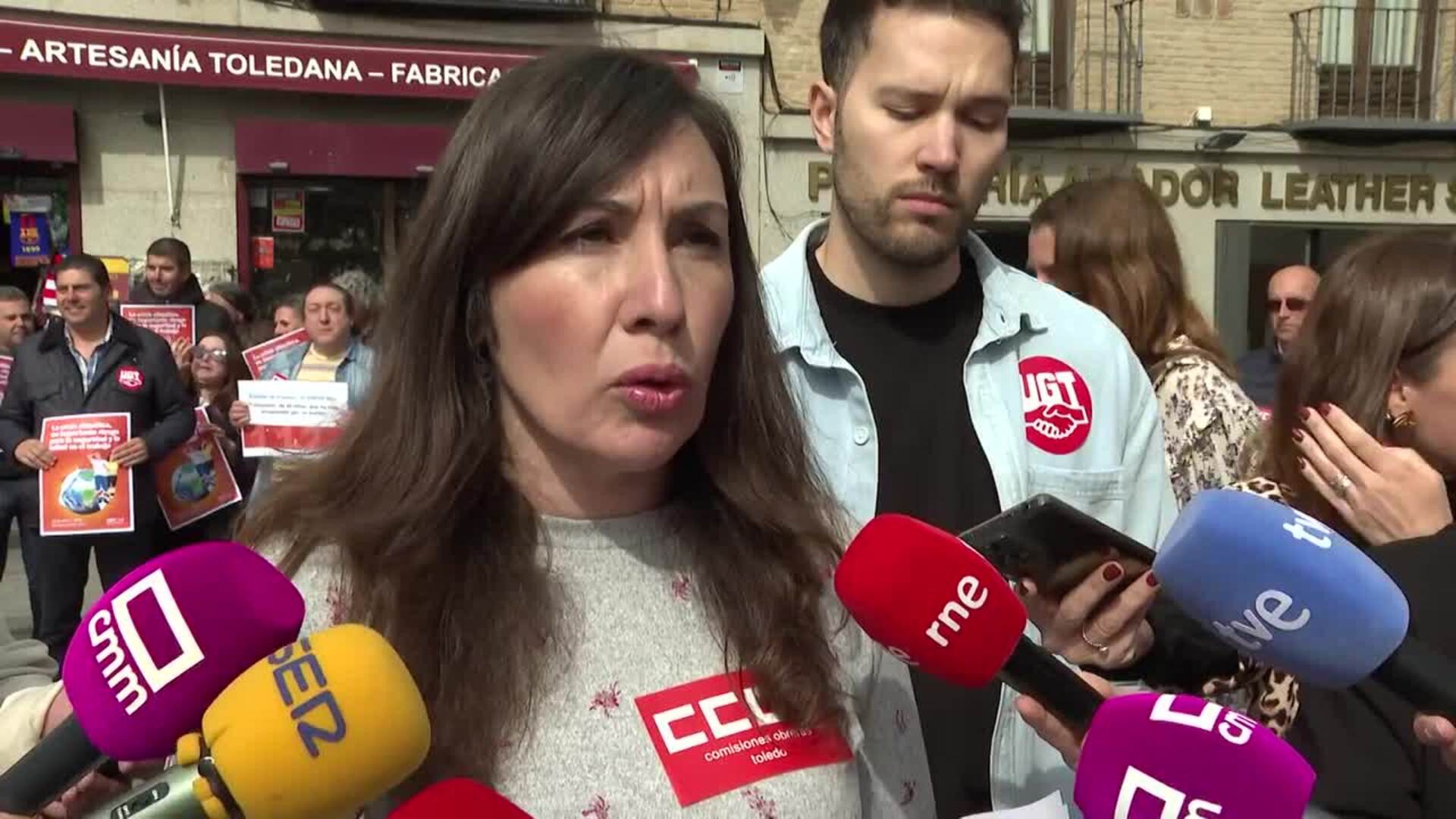 CCOO y UGT se concentran en C-LM por las víctimas de accidentes ...