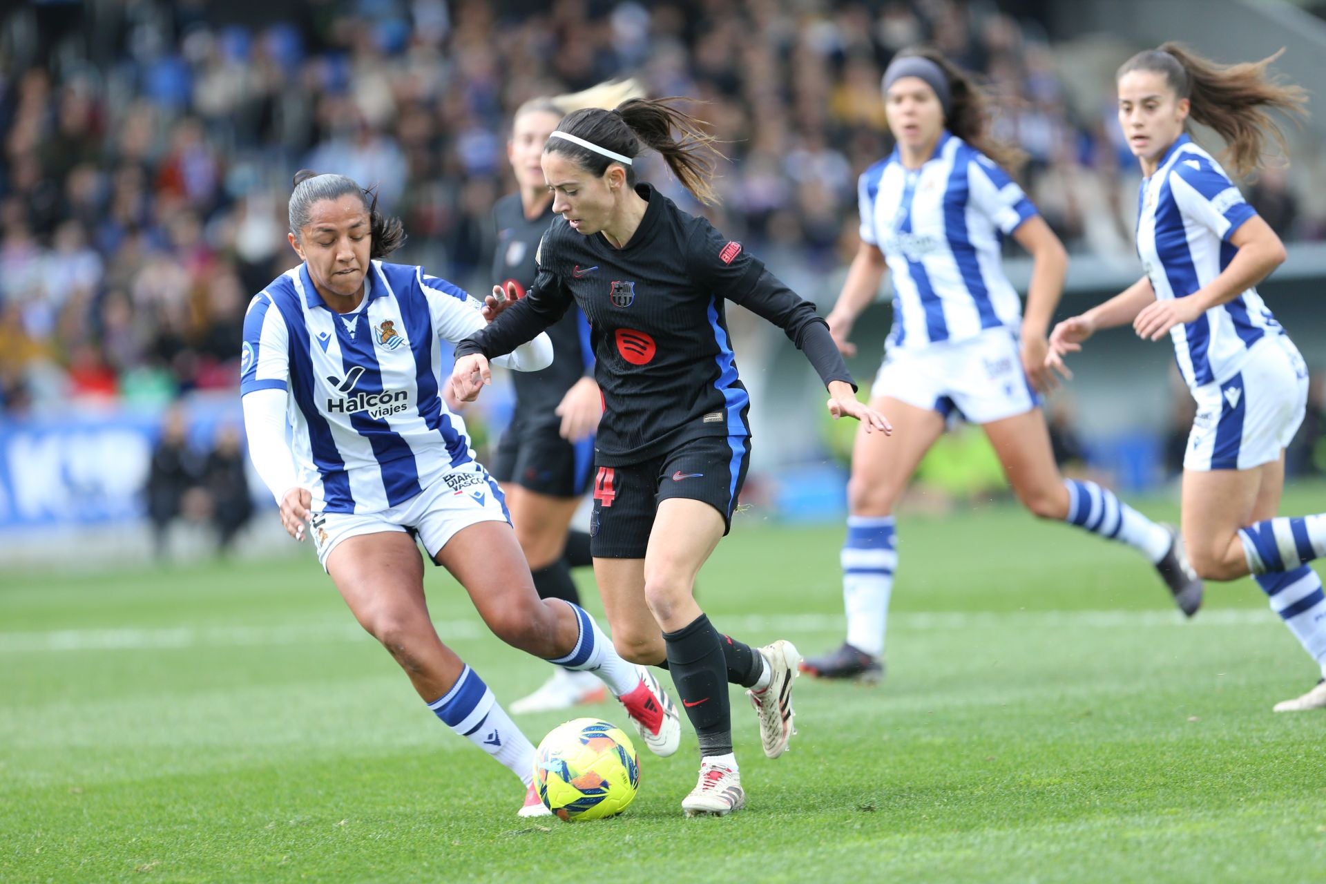 Las imágenes de la derrota de la Real Sociedad en Zubieta