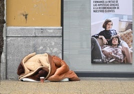 Una persona sin hogar, en Tolosa.