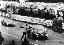 Llegada de los Ford en Le Mans 66.