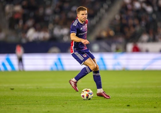 Asier Illarramendi durante un encuentro frente a LA Galaxy.