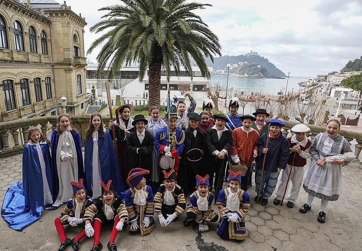Las mejores imágenes de la presentación de la Tamborrada Infantil 2025