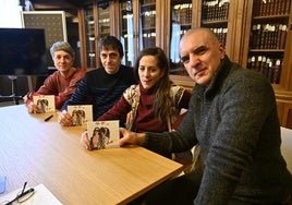 Idoia Beratarbide, Imanol Ubeda, Ainhoa Alberdi eta Oier Guillan, ostegun honetako aurkezpenean.