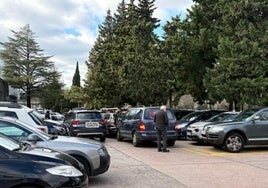 Discusiones y enfrentamientos por una plaza de aparcamiento en el Hospital Donostia