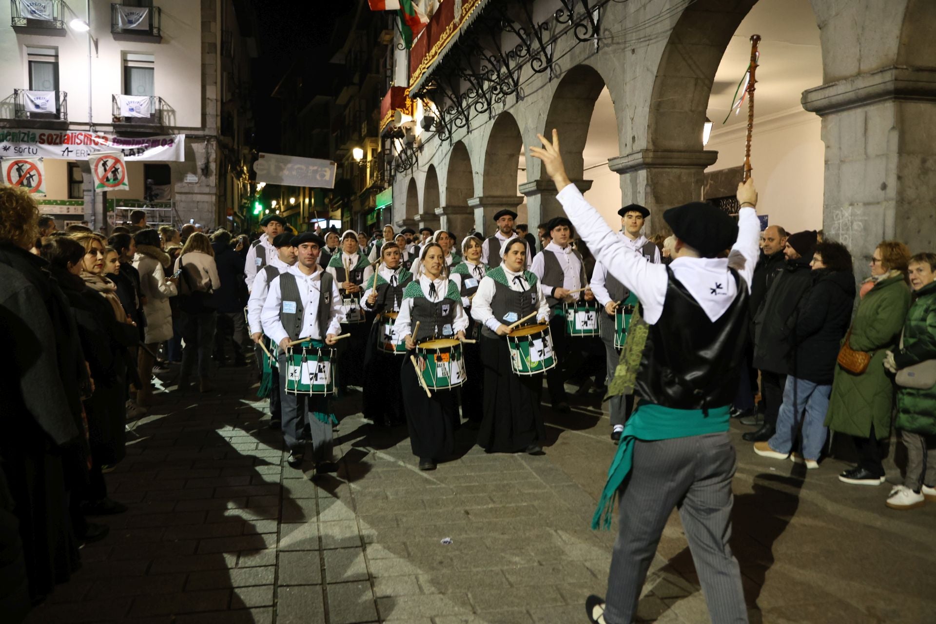 Los tambores y barriles ya se escuchan en Azpeitia