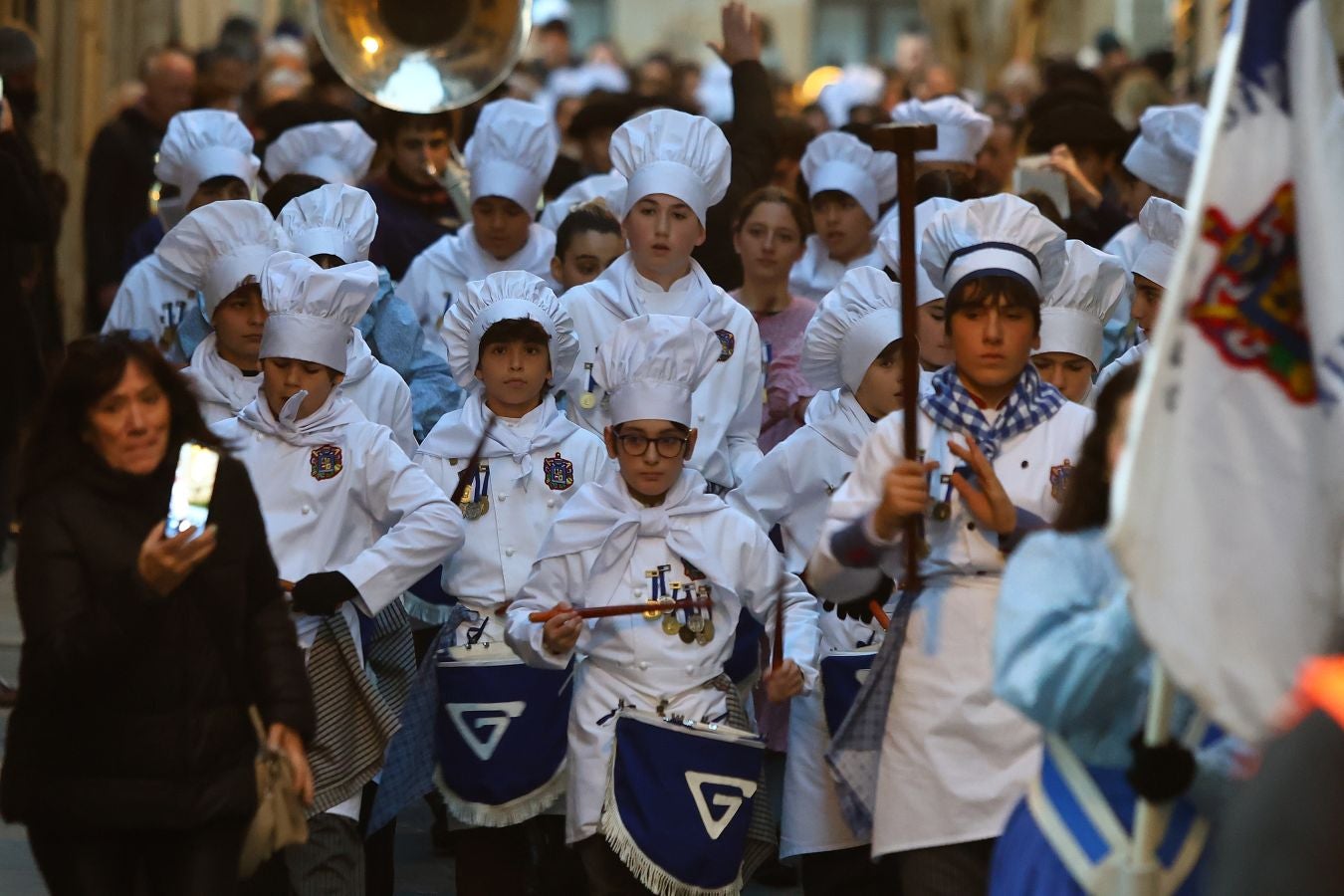 Los más jóvenes toman la Parte Vieja