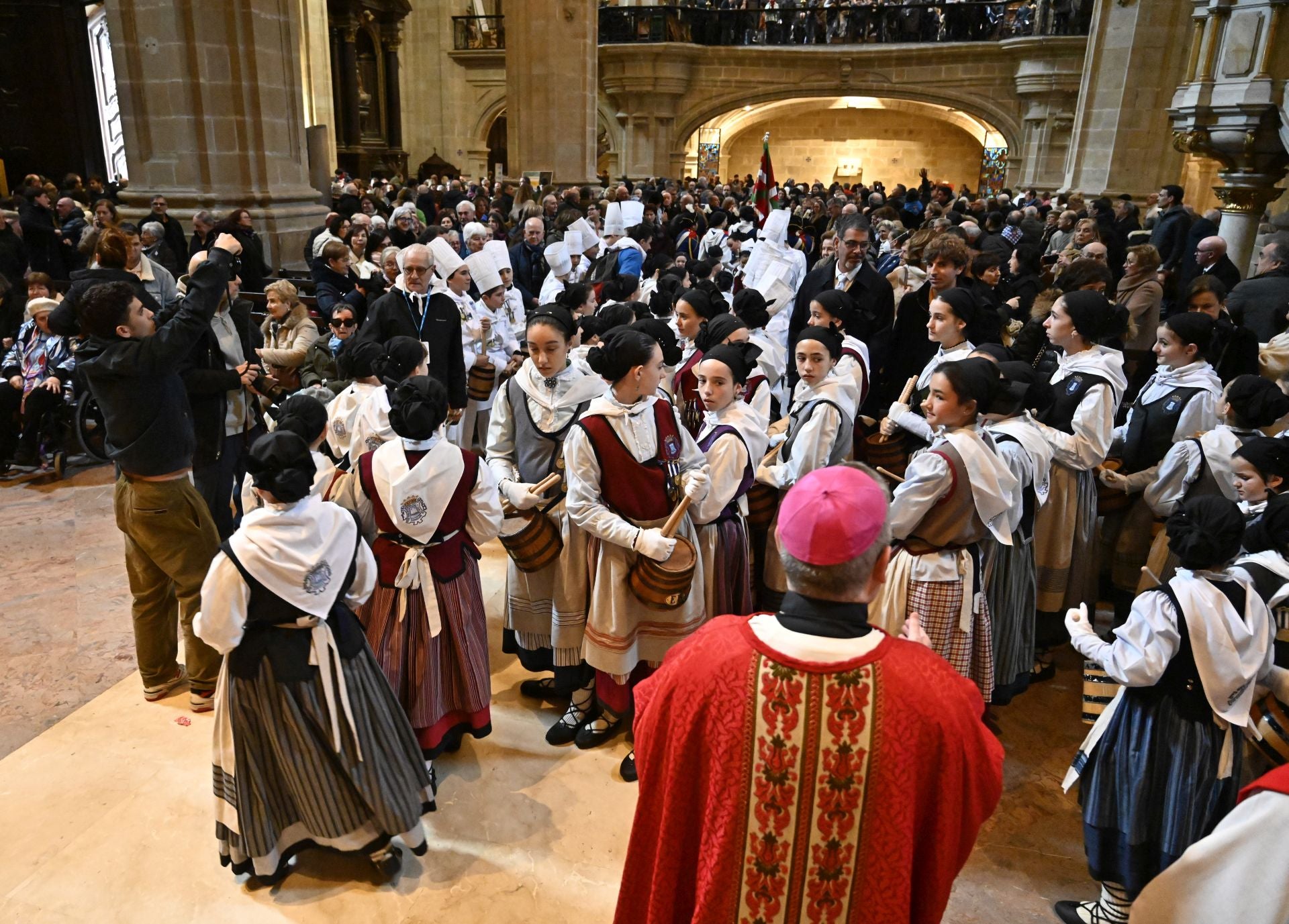 Multitudinaria misa de San Sebastián