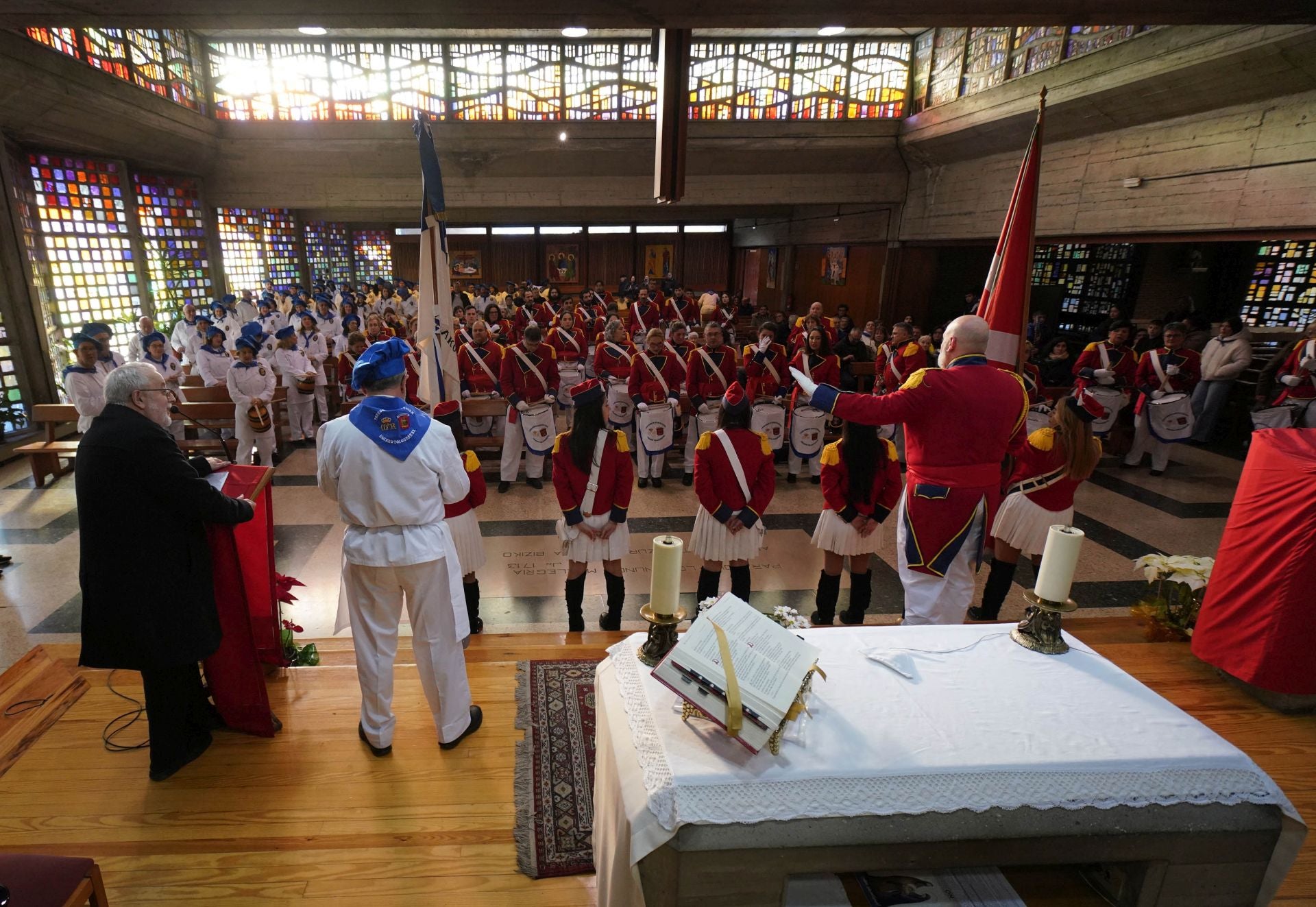 María Reina, parroquia de tamborreros