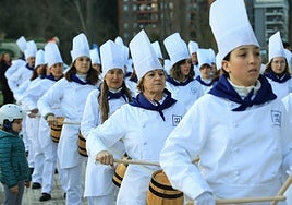 Lanberri hace sonar sus tambores a orillas del Urumea