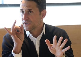 Beñat San José durante su charla con DV.