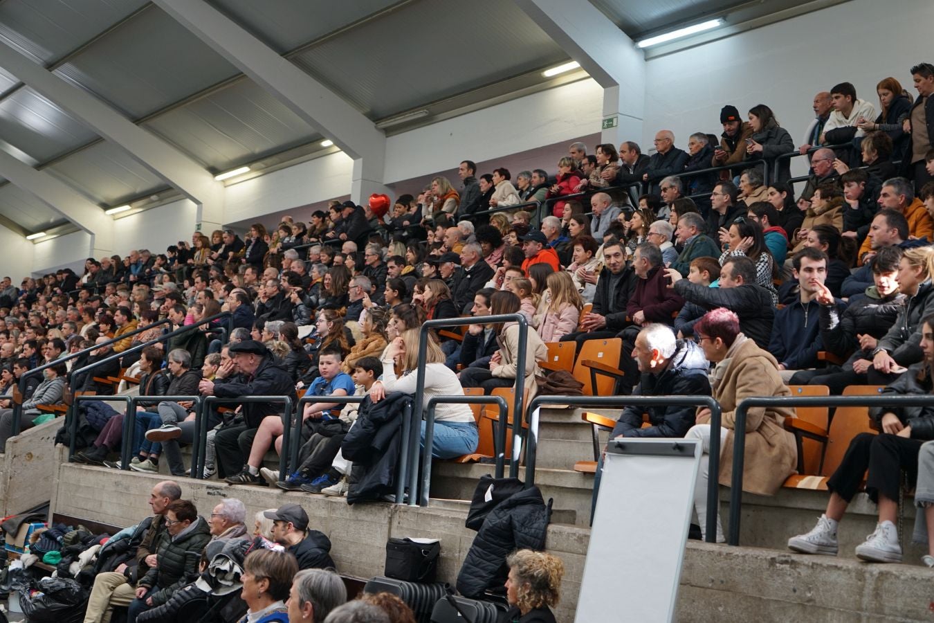 Idiazabal disfruta de sus fiestas con tradición y música