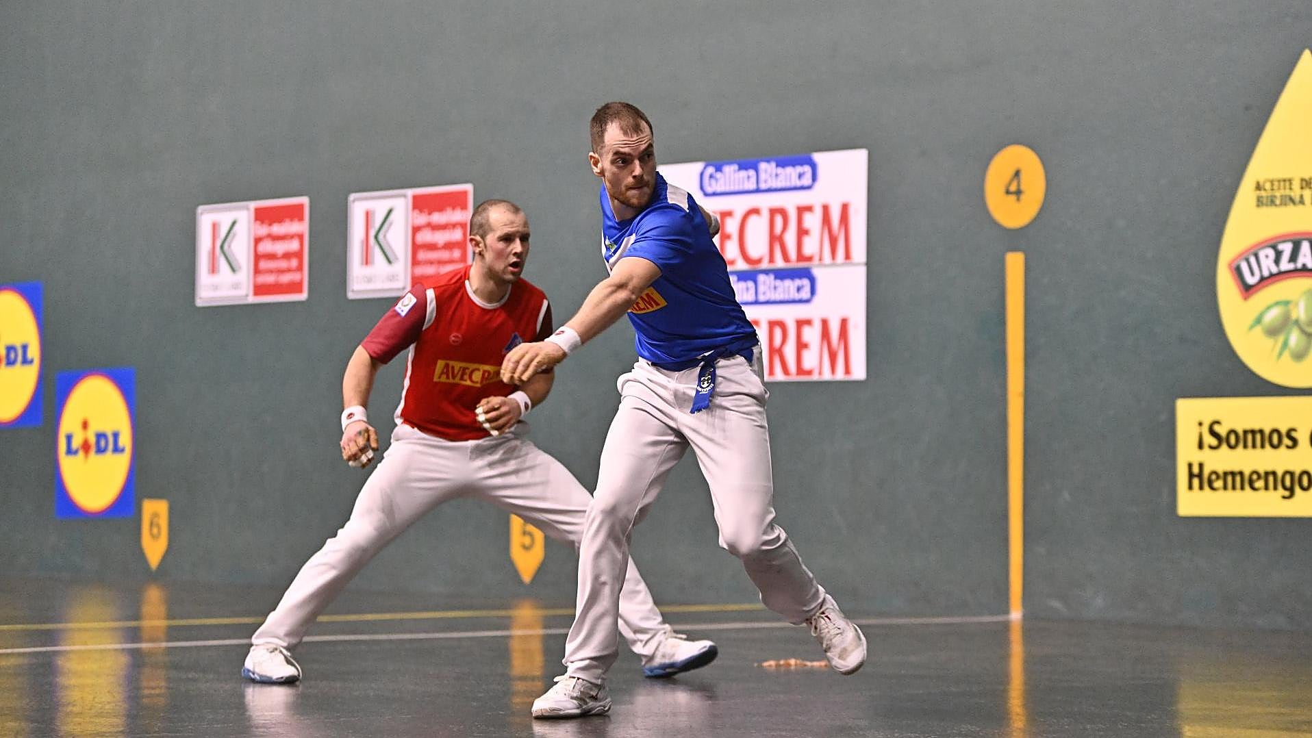 Laso Misses Ball Couples Championship Due to Injury