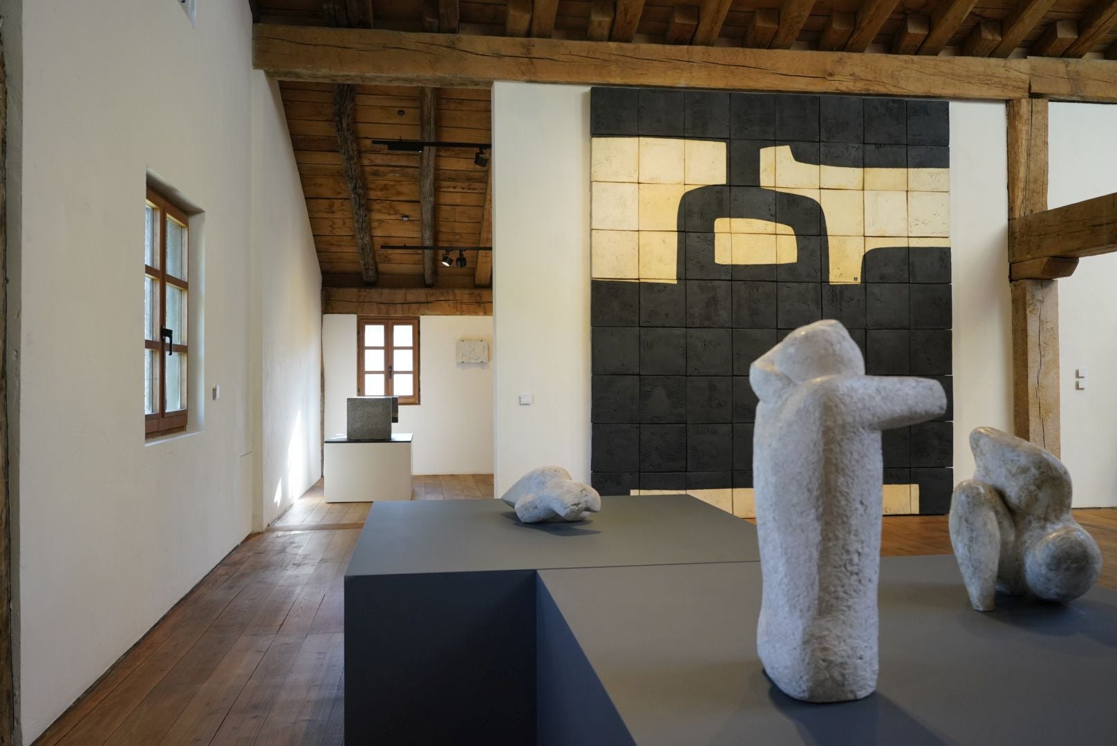 Exposición &#039;Harri, Lurra, Huts&#039; en Chillida Leku