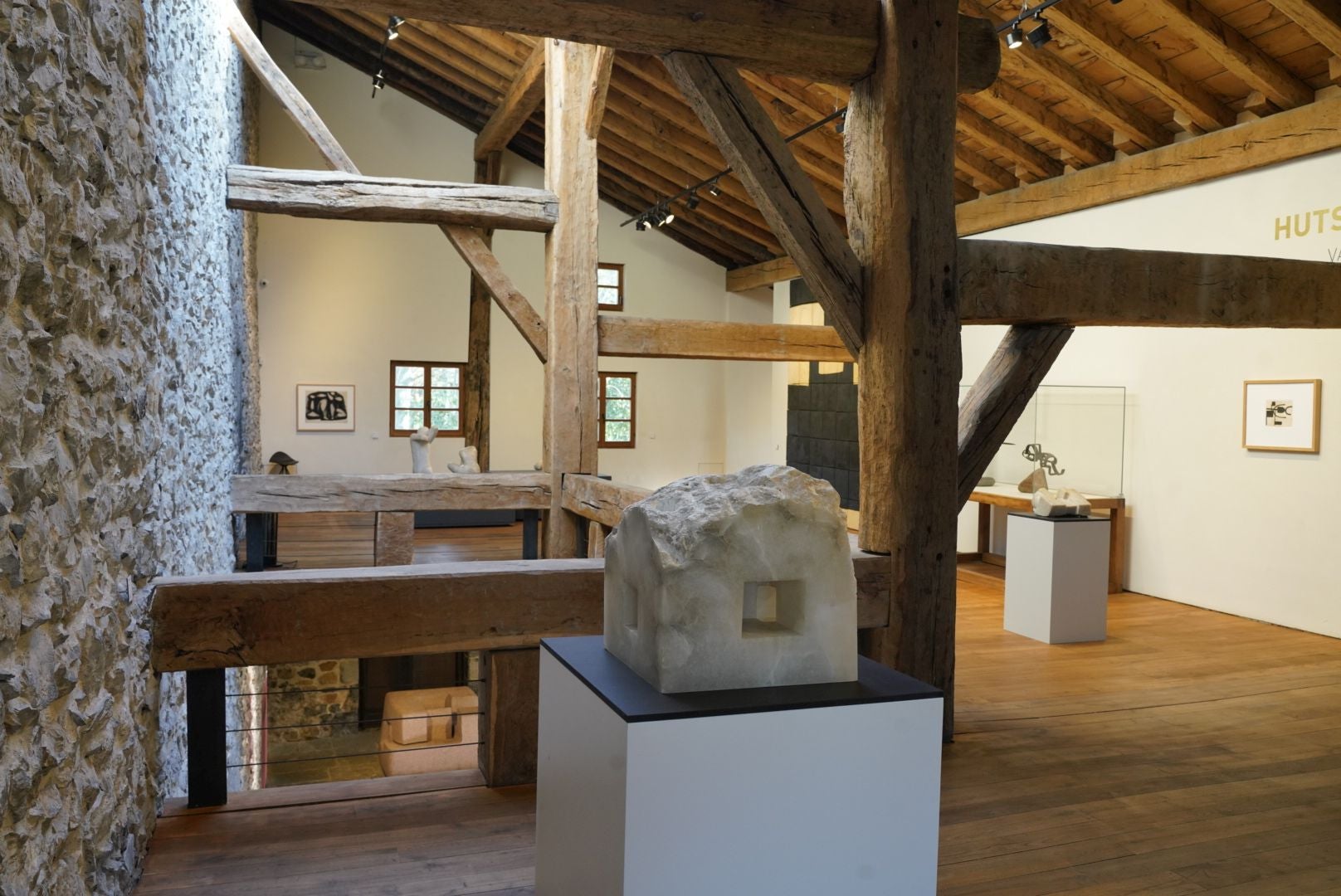 Exposición &#039;Harri, Lurra, Huts&#039; en Chillida Leku