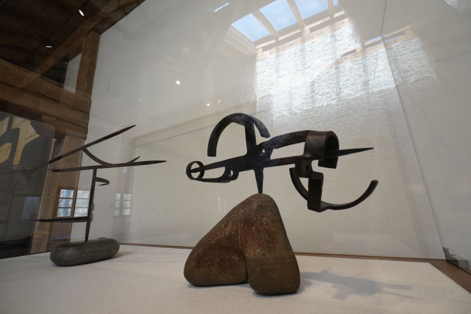 Exposición &#039;Harri, Lurra, Huts&#039; en Chillida Leku